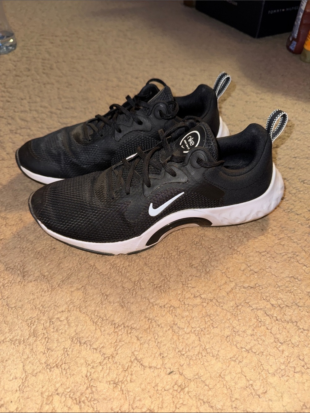 Nike Black and White Women’s Sneakers